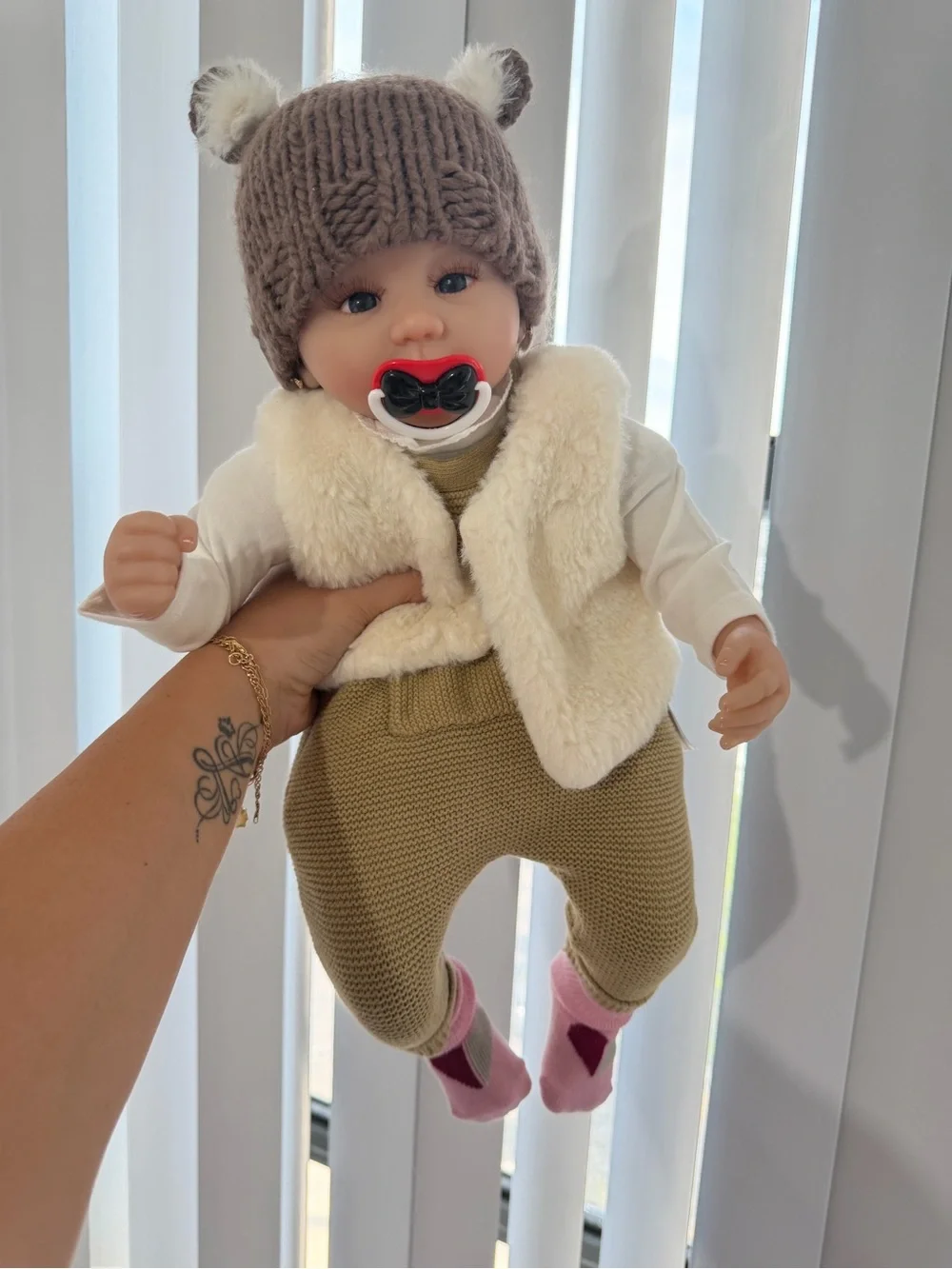 Reborn doll 19”